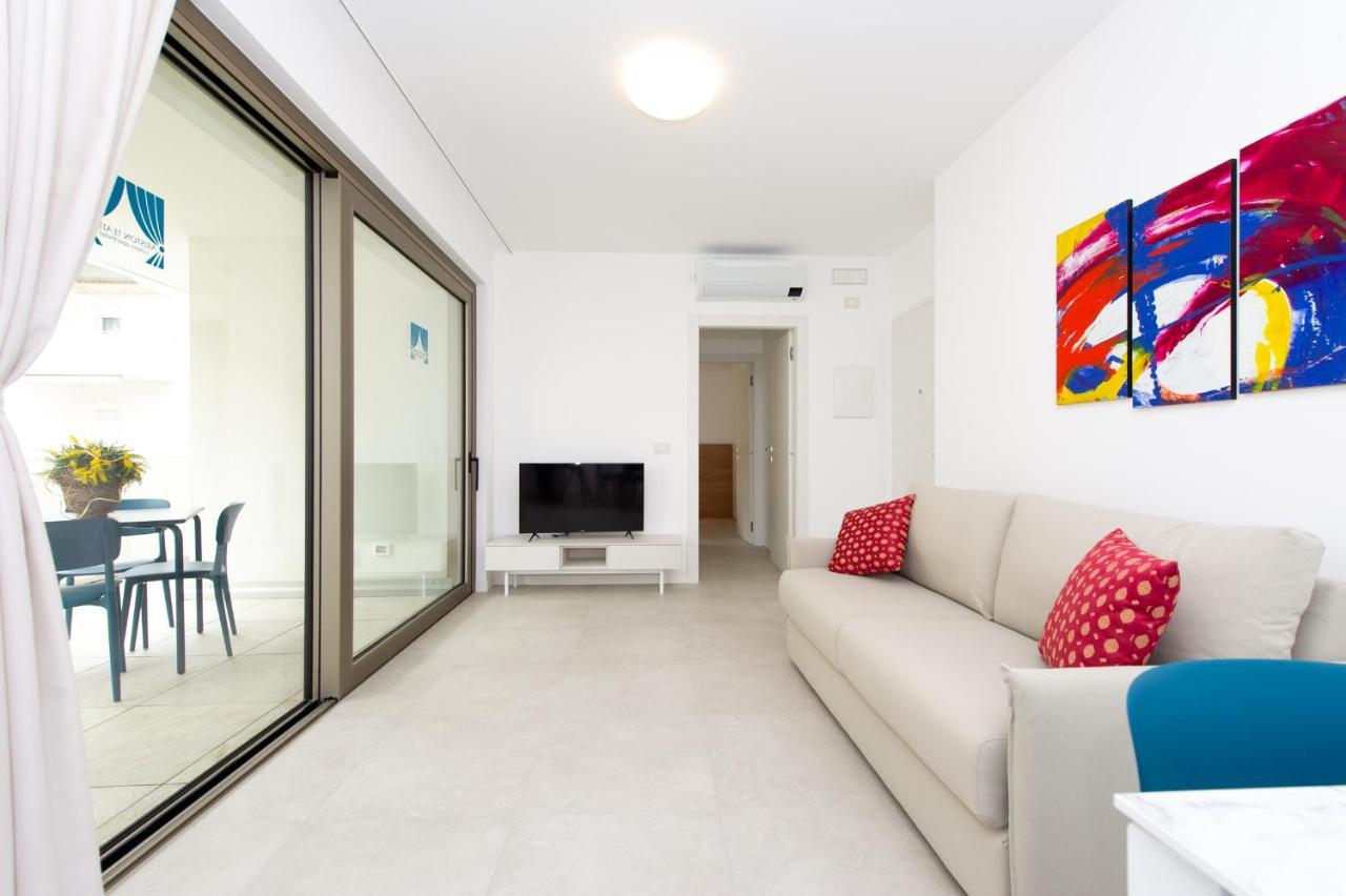 Ariston Teatro Luxury Aparthotel 格拉多 外观 照片